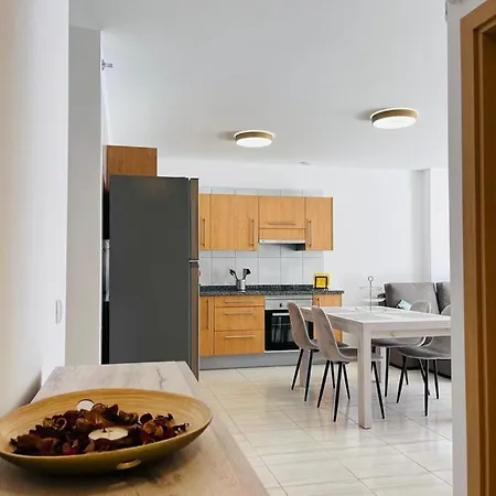 Amarilla San Miguel de Abona